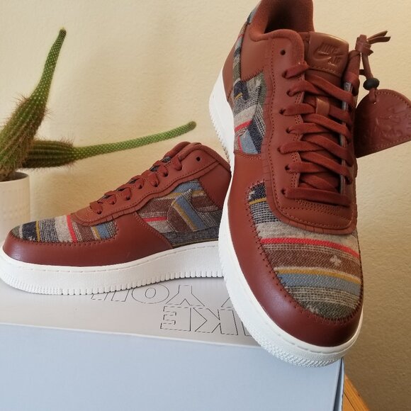 Nike Air Force Low Pendleton